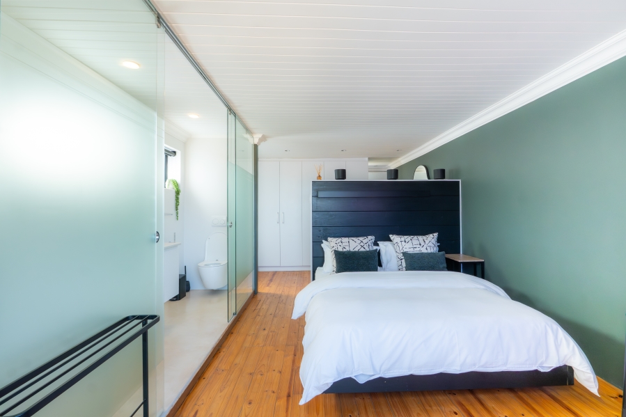 5 Bedroom Property for Sale in Van Riebeeckstrand Western Cape